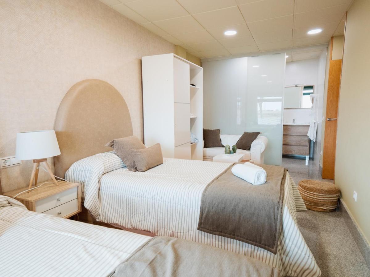 Apartamento "Campo Carmen" 托尔德西拉斯 外观 照片